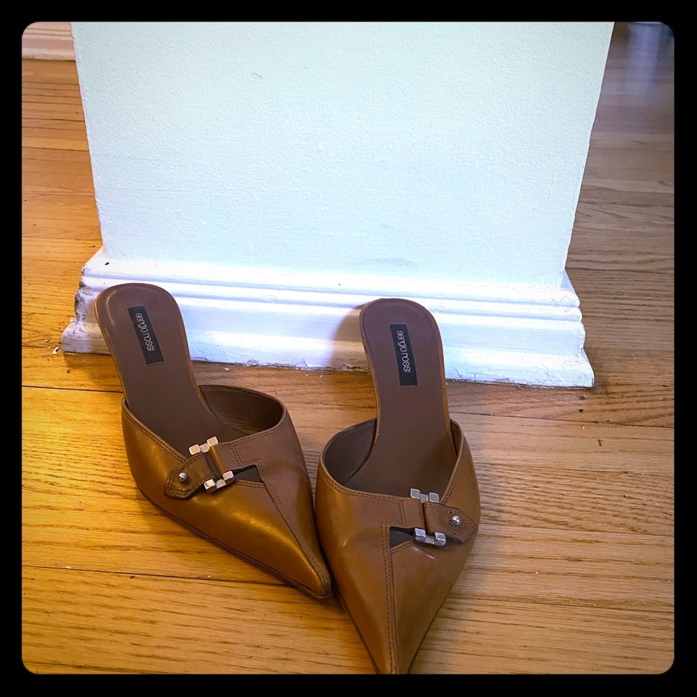 Brown leather Sergio Rossi sz8.5 1 inch mules